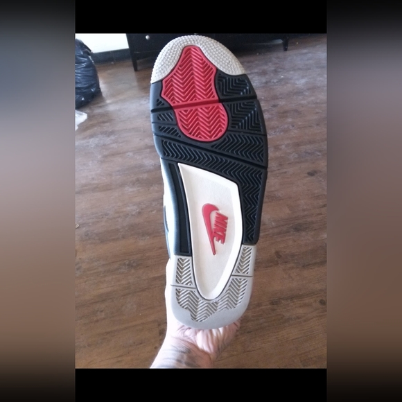 Retro 4 Jordans sz 11 - Picture 3 of 4